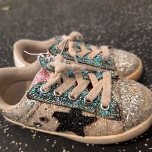 Glitter Star Kids Sneakers - Multicolor Glitter & Black Star